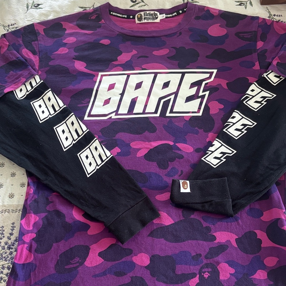 Bape Unisex L Long Sleeve Shirt in Purple Camo